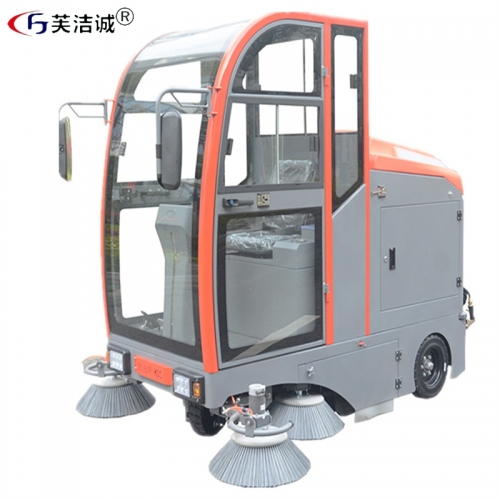 驾驶式清扫车（FJC-S9）